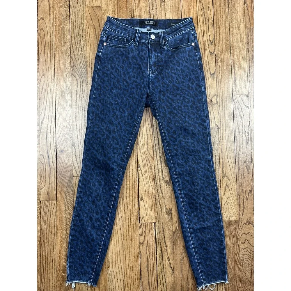 Judy Blue 1|25 Denim Cheetah Blue Jeans Skinny Fit Distressed‎ Size 25x28